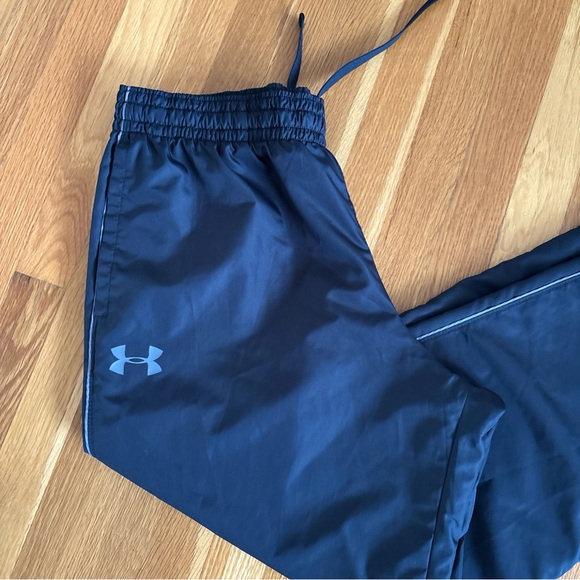 Men's Under Armour Loose Fit Jogger Track Pants 100% Polyester Black Size XL - Picture 1 of 7